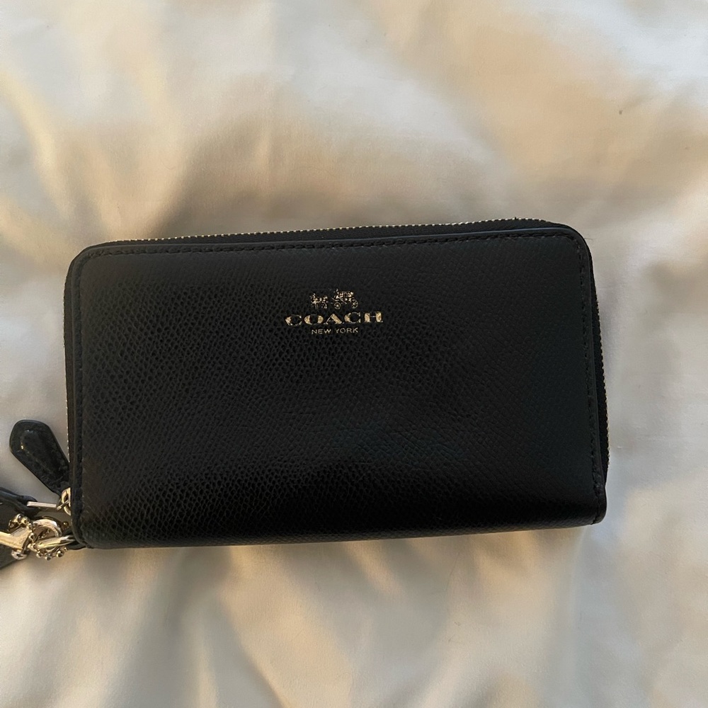 Coach Black Leather Zip Wallet